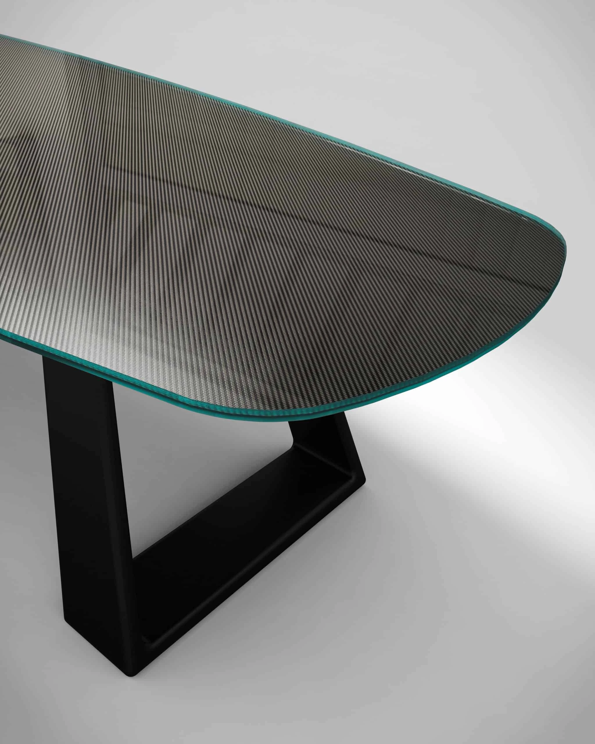 Konferenztisch aus Carbonfaser – Projekt für Carbon Space